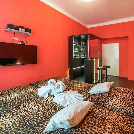 Apartment Exclusive Whirlpool